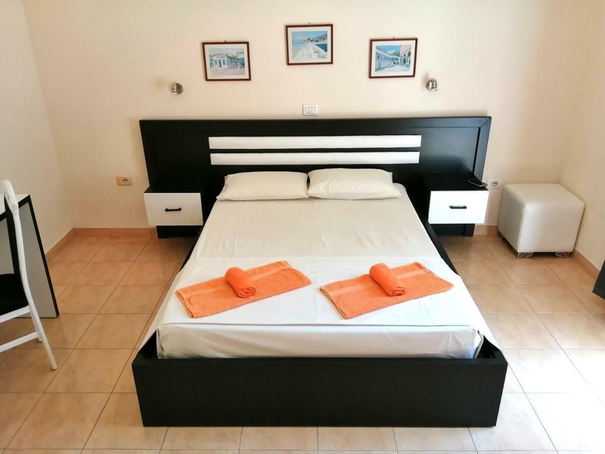 קסאמיל Marku Palace מראה חיצוני תמונה